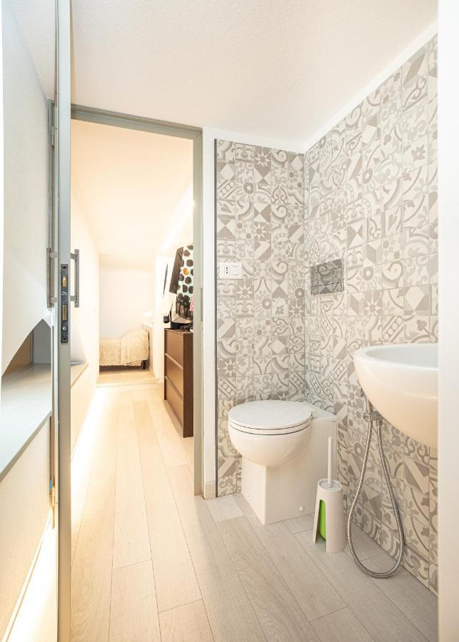 Roma 93 Apartment Каляри Екстериор снимка