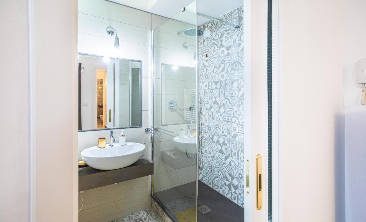 Roma 93 Apartment Каляри Екстериор снимка